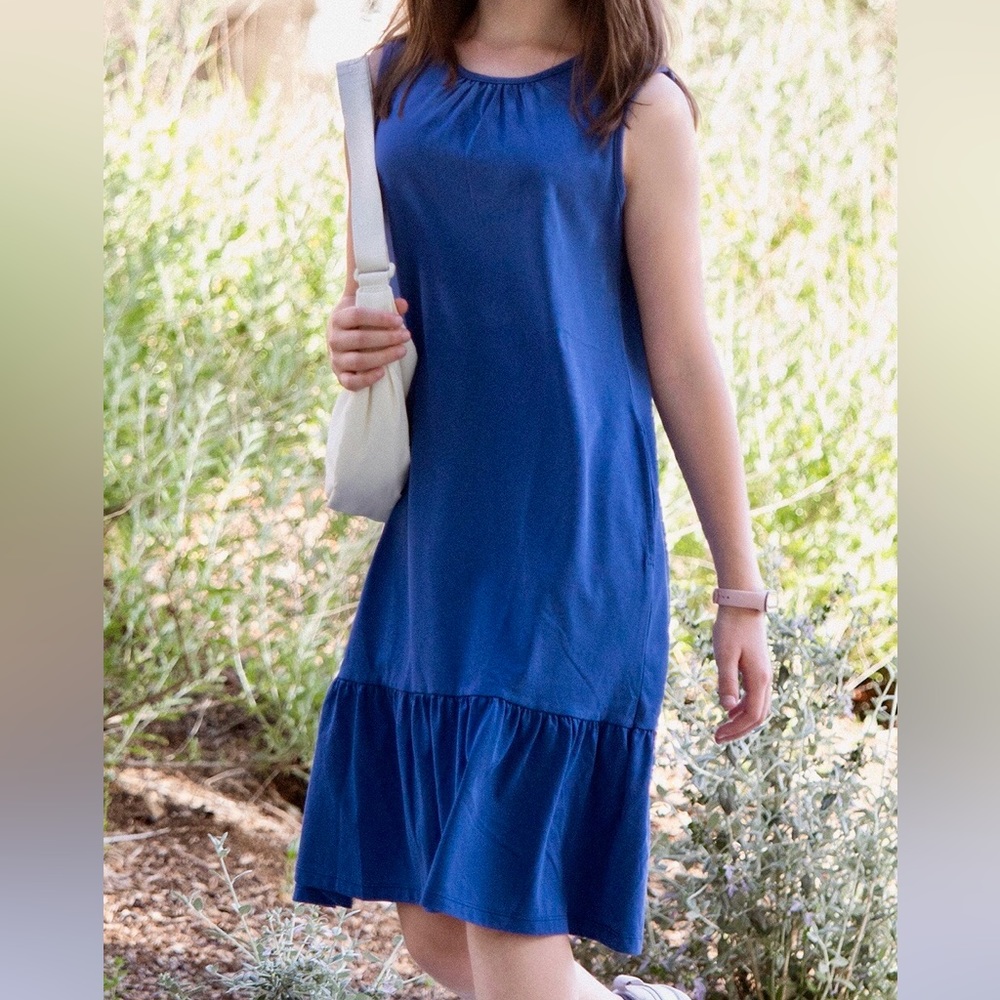 New NWT Uniqlo blue sleeveless shift pocket dress ruffle girls 11-12 L womens XS